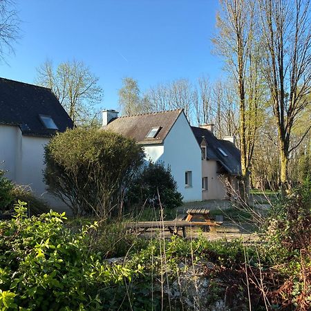 Gite Milin A Sizun Hebergement Confortable Pour 7 Pers Esterno foto